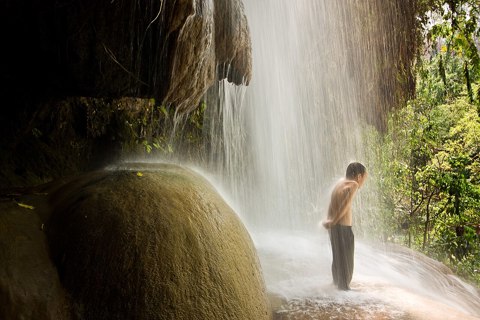 Phu Sang Waterfall 01