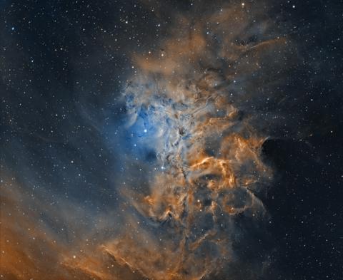 Flaming Star Nebula, IC 405