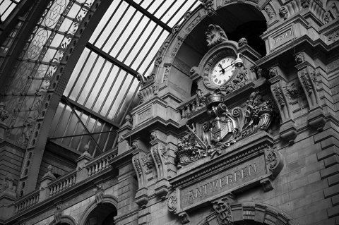 Antwerp Central Station full size