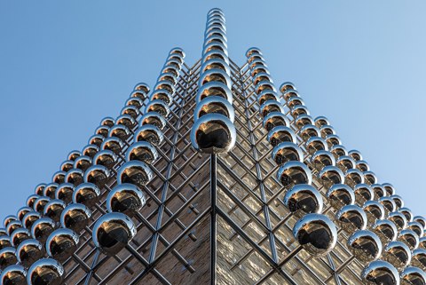 Münster, LWL Museum für Kunst und Kultur, Lichtkunstwerk Silberne Frequenz    2020    6445