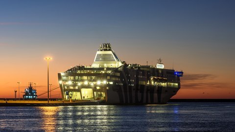 Fantastic (ship, 1996)   Sète   October 2018