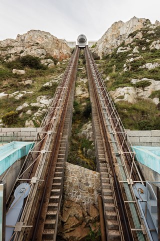 Ascensor del Monte de San Pedro, La Coruña, España, 2015 09 25, DD 99